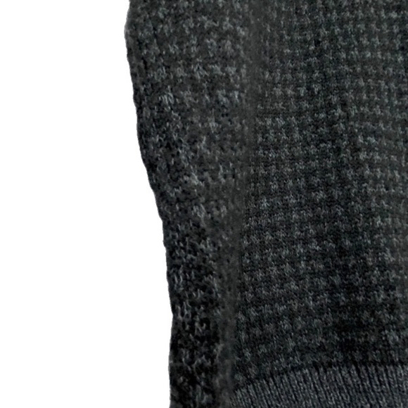 VTG 80’s Custom Made in Italy, Black & Charcoal Checkered Sweater - Picture 6 of 8